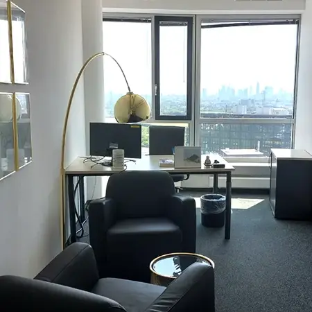 Büro im 14. Stockwerk des Taunustower